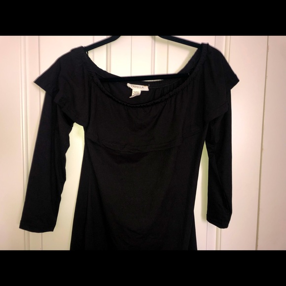 Off Shoulder Ruffle Dress - Picture 2 of 6